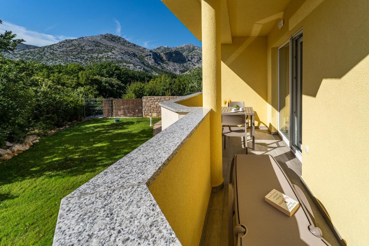 Green Point Paklenica Starigrad Paklenica Exterior photo
